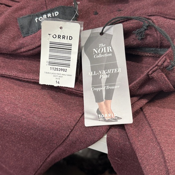 TORRID Burgundy All Nighter Ponte Ankle Pants from The Noir Collection-14 - Picture 3 of 3